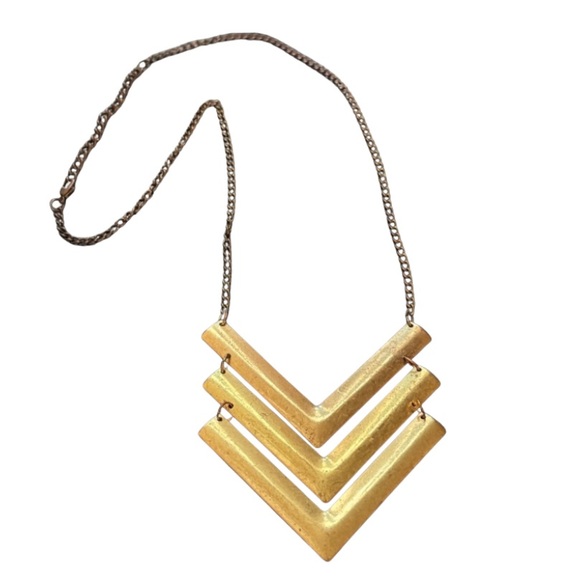 Juli IS LIVE 💋 - Picture 2 of 9